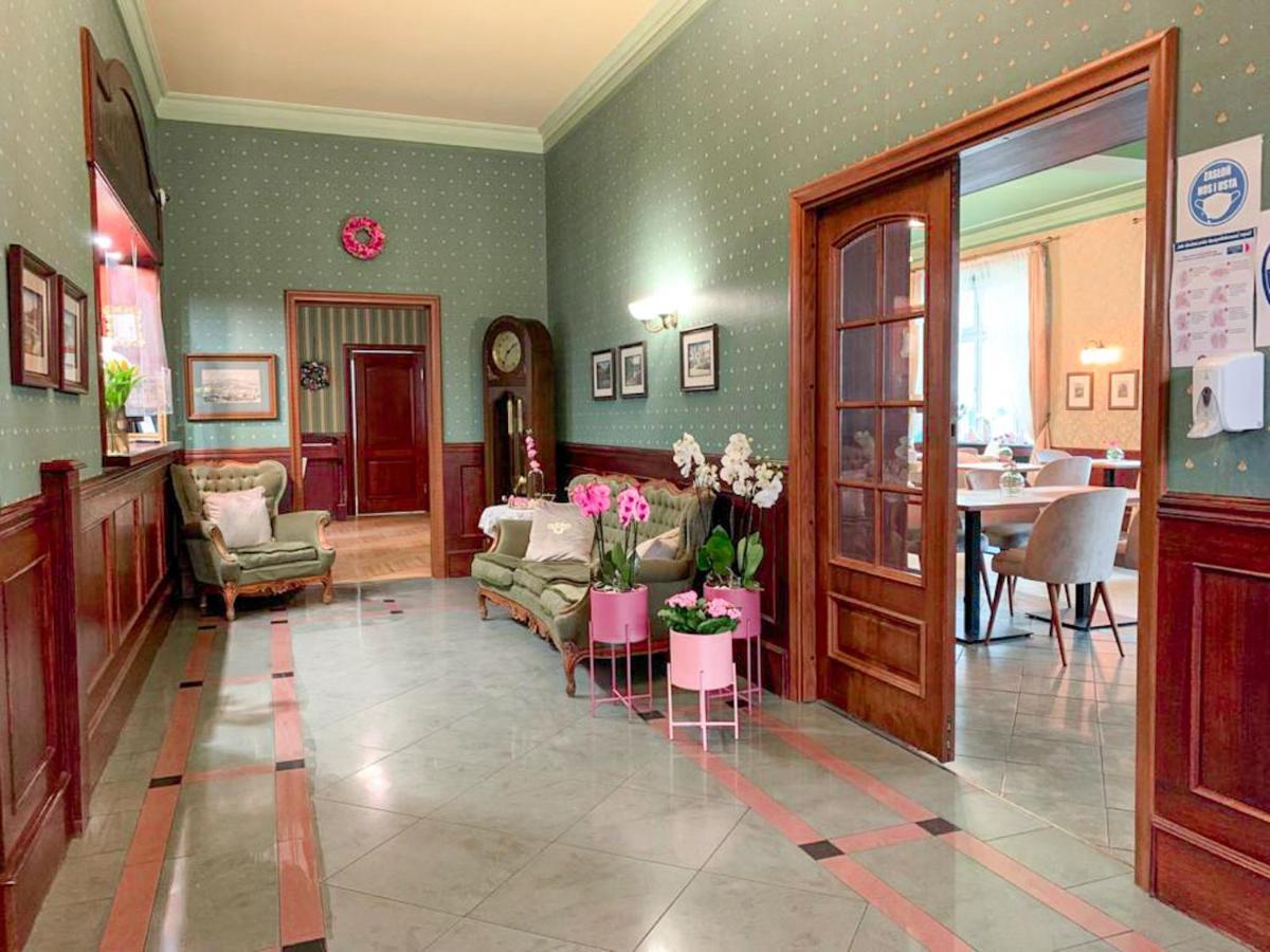 Villa Antica Kudowa-Zdrój Kültér fotó